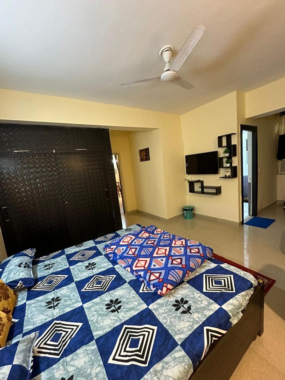 Appartement Royal Ambience à Ghaziabad Extérieur photo